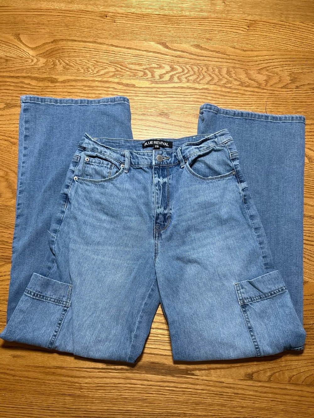 Women’s Blue Revival Straight Leg Denim Cargo Jeans Size 28